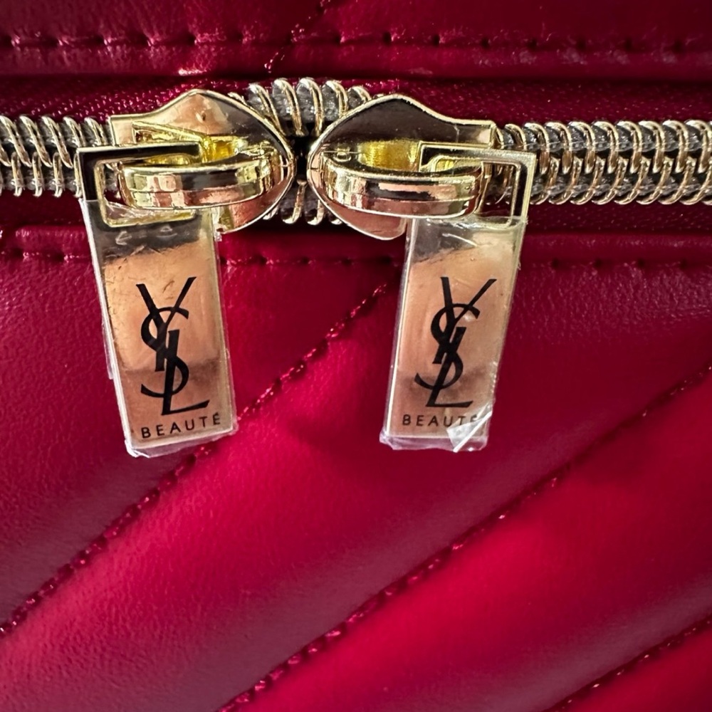 Ysl Yves Saint Laurent Beauty Premium Vanity red makeup case w mirror new in box - Picture 8 of 8